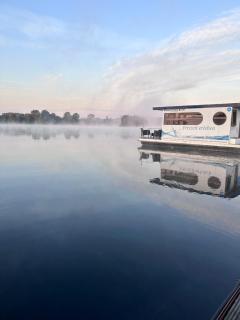 Hausboot auf dem Unterbacher See - 4