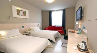 Jinjiang Inn Caoan Road - 3
