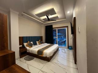 zox dharamshala - 8