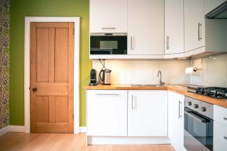 1 bed apartment overlooking the historic Greyfriars Church - 1