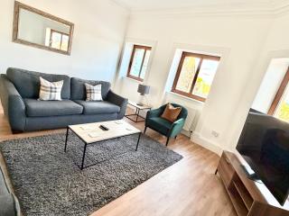 Douglas Street Apartment - 8