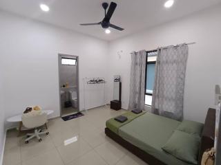 D'ROSE HOMESTAY 3 Rooms - 6