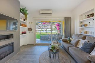 Cubo's La Carolina Park Marbella Apartment - 0