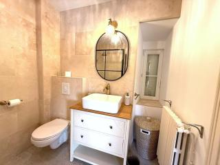 Maison de charme, vue forêt,4 chambres, draps et serviettes inclus, St-Denis-Margeride - 2