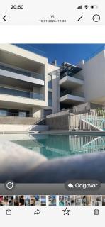 Hedonist Gold-hot tub, pool, WI FI, free parking, garden - 9
