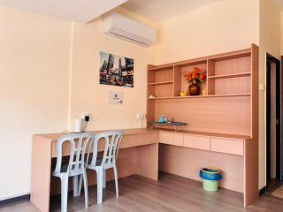 Entire Penthouse in the Heart of Melaka, Spacious & Elegant, 4R3B - 1