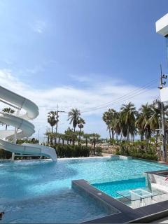 Casa Luxe Pool Villa - 1