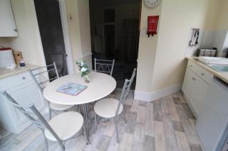 Chelston Dene Holiday Apartments - 4
