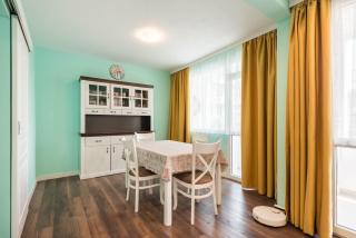 Peaceful Pastel Retreat in Central Varna - 1
