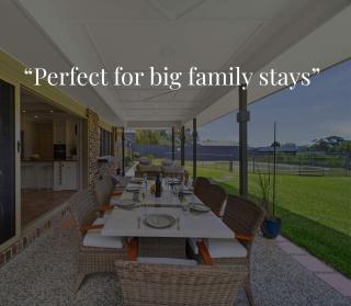 Hinterland Escape - Coastal Views, Pool & Fire Pit - 5