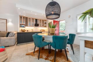 4 Perissa- Luxury beach break - Ballito - 2