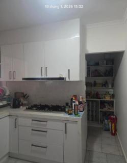 Private room for female only, free cooking, 15 mins to airport - 6