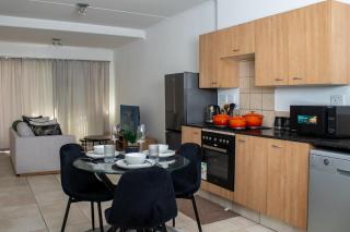 Modern 2BR Apartment in Sandton - 5