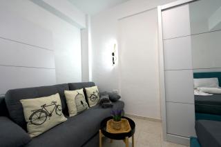 Paralia Garden Apartment - 9