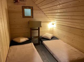 Camping nature 3 étoiles avec piscine - bord de rivière - Chézery-Forens - 9
