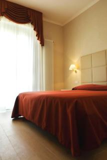 Hotel Gradara - Bellaria-Igea Marina - 1