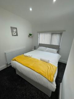Ayresome House - 3