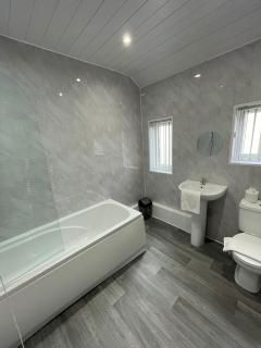 Ayresome House - 1