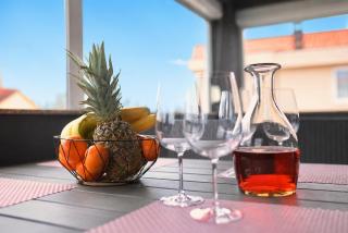 Apartments ROSINI, 300m from the beach with shared tavern and bikes, Nin - 1
