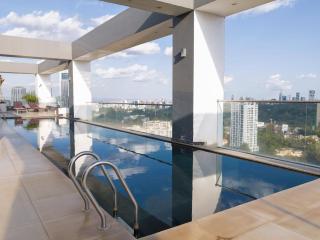Luxury Westlands Studio with Pool, Gym & Fast WiFi Near Sarit Centre - 8