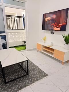 M&K Collective - 0