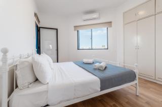 Beachside Hideaway Apartment, 200m to the Havana Beach - 9