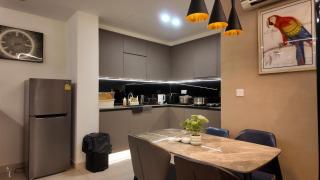 The Peak Residence by Torent Property - 3