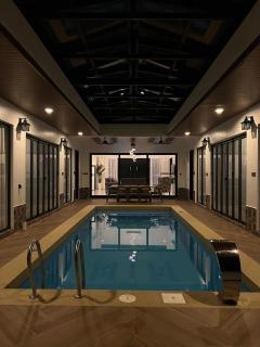 Elite Cozy Home 5BR5B, BBQ, Karaoke, Netflix, Near MITC - 0