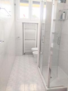 Private room and bathroom close to Piazzale Roma in Venice Mestre - 2