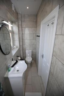A-N-G Apartments - Parking EV 22kW by the Beach, Canoe Lake & South Parade Pier - 5
