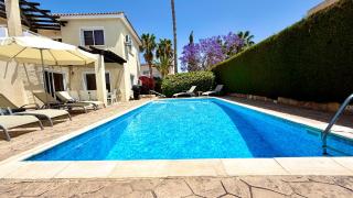 Villa Isabella - 3-Bedroom - Sleeps 8 - 6 Beds - Private Pool - Coral Bay - 5