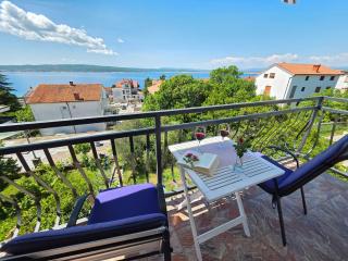JOSKO GORE Apartment with balcony and sea view - Crikvenica - 8