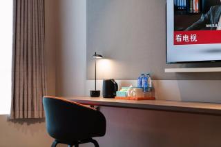 Holiday Inn Express Hangzhou Binjiang Aoti by IHG - 9