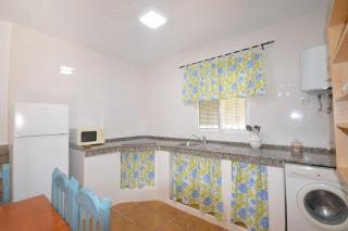 Casa Samuel con piscina comunitaria y porche - 1