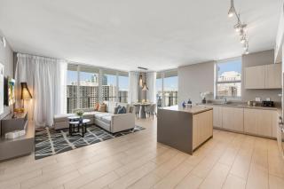 Corner Modern Ocean View Low Floor - 5