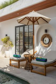 Villa Florita Private Pool, Quiet Canggu - 2