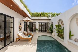 Villa Florita Private Pool, Quiet Canggu - 2