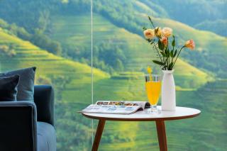 Longji Terrace Mountain Bank Crossing Hotel - 4