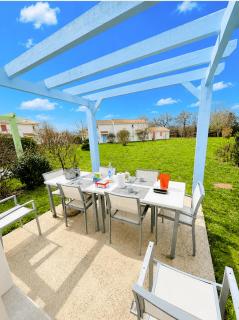 "LA BLEUE DES SABLES" Maison 8 personnes, dans village vacances, avec piscine accès gratuit - 0