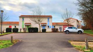 "LA BLEUE DES SABLES" Maison 8 personnes, dans village vacances, avec piscine accès gratuit - 4