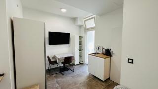 City Room Filip - 1