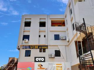 Hotel O VR INN Makar Pura Railway station - 8