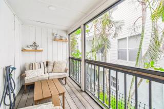 Intracoastal Condo 4 min wlk to Beach & Dogs Ok! - 5