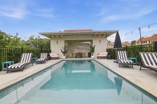 Coastline Escape 1BR - Near Beach - 3