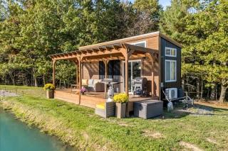 Tiny House On a Tiny Lake Porch at Waters Edge - 3