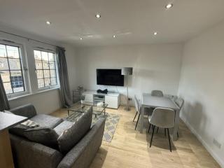 Vibrant City Centre 2 Bedroom Flat - George Street - 5