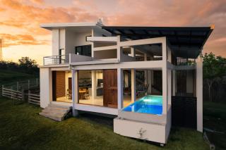 Private Jungle Sanctuary with Indoor and Outdoor Pool - 7