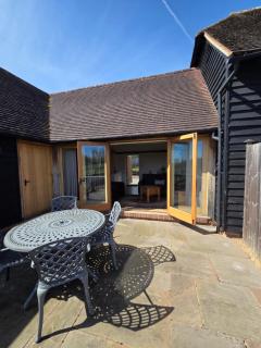 1 Coopers Cottage, Bodiam, East Sussex - 2