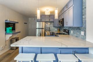 Steps to Ocean: High-End North Myrtle Beach Condo - 2