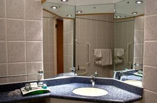 Holiday Inn Ashford - North A20 by IHG - 4